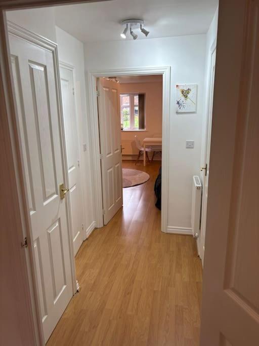 Apartamento Newly Refurbished Flat In Kings Heath Birmingam Exterior foto